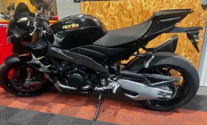APRILIA TUONO FACTORY V4 2023, Saint-Étienne, Diagnostic Moto Casse