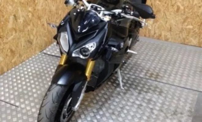 BMW S1000R 2016, Saint-Étienne, Diagnostic Moto Casse