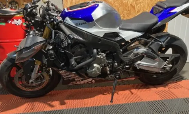 BMW S1000RR 2018 REPLICA HP4, Saint-Étienne, Diagnostic Moto Casse