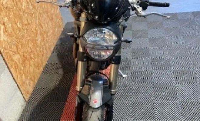 DUCATI 1100 MONSTER EVO 2014, Saint-Étienne, Diagnostic Moto Casse