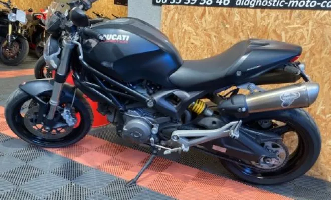 Ducati 696 MONSTER 2013, Saint-Étienne, Diagnostic Moto Casse