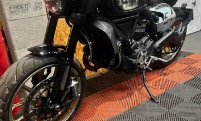 DUCATI 800 SCRAMBLER CAFE RACER 2017, Saint-Étienne, Diagnostic Moto Casse