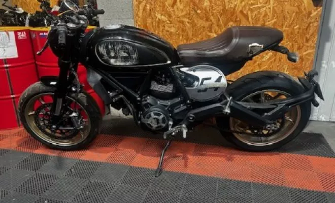 DUCATI 800 SCRAMBLER CAFE RACER 2017, Saint-Étienne, Diagnostic Moto Casse