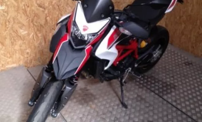 DUCATI 821 HYPERMOTARD SP, Saint-Étienne, Diagnostic Moto Casse