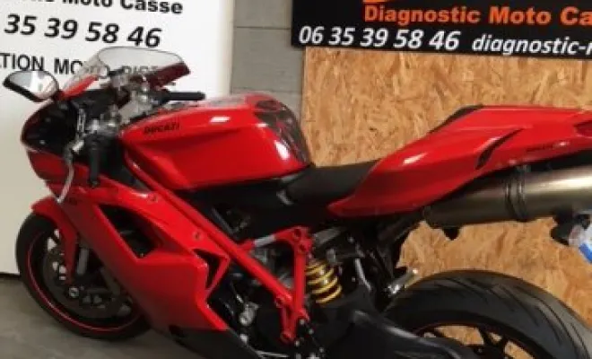 DUCATI 848 EVO 2011, Saint-Étienne, Diagnostic Moto Casse
