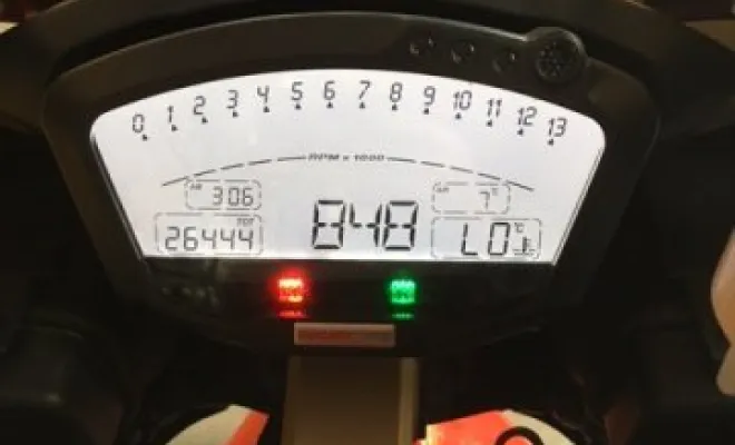 DUCATI 848 EVO 2011, Saint-Étienne, Diagnostic Moto Casse