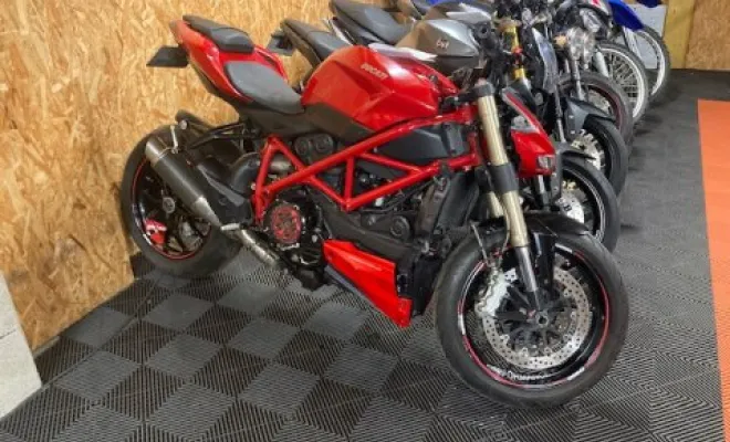 DUCATI 848 STREETFIGHTER 2014, Saint-Étienne, Diagnostic Moto Casse