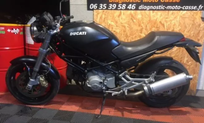 DUCATI MONSTER 620 IE DARK, Saint-Étienne, Diagnostic Moto Casse