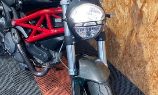 DUCATI MONSTER 796 2012, Saint-Étienne, Diagnostic Moto Casse