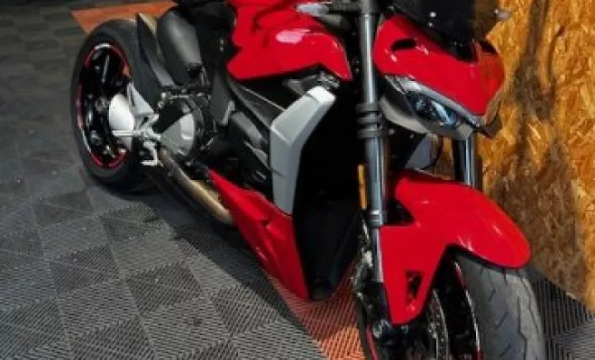 DUCATI STREETFIGHTER V2 2022, Saint-Étienne, Diagnostic Moto Casse