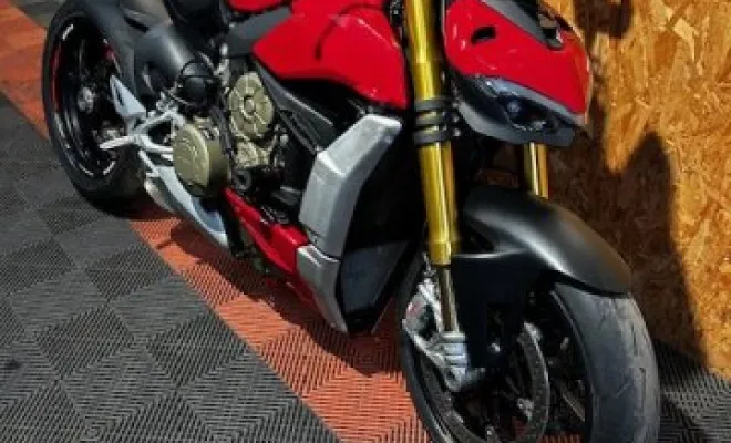 DUCATI STREETFIGHTER V4S 2021, Saint-Étienne, Diagnostic Moto Casse