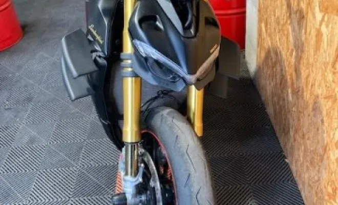 DUCATI STREETFIGHTER V4S 2022, Saint-Étienne, Diagnostic Moto Casse