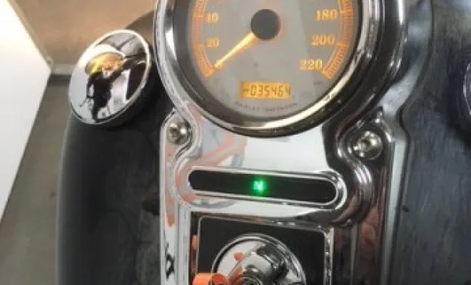 HARLEY DAVIDSON DYNA FAT(1584) 2009, Saint-Étienne, Diagnostic Moto Casse