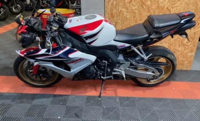 HONDA 1000 CBR 2007, Saint-Étienne, Diagnostic Moto Casse