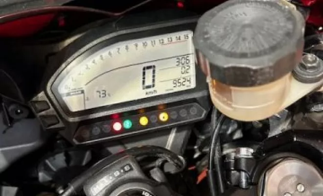 HONDA 1000 CBR REPSOL 2016, Saint-Étienne, Diagnostic Moto Casse