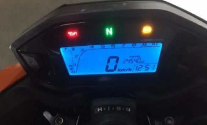 HONDA CB500F 2016 ABS, Saint-Étienne, Diagnostic Moto Casse