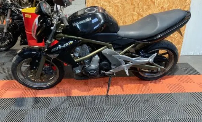Kawasaki ER6N 2006 A2, Saint-Étienne, Diagnostic Moto Casse