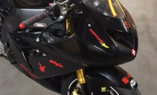 KAWASAKI ZX10R 2004, Saint-Étienne, Diagnostic Moto Casse