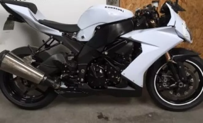 KAWASAKI ZX10R 2008 (pièces détachées), Saint-Étienne, Diagnostic Moto Casse