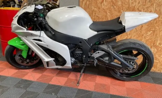 KAWASAKI ZX10R 2018, Saint-Étienne, Diagnostic Moto Casse