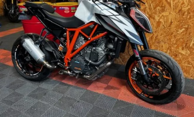 KTM 1290 R SUPERDUKE 2023, Saint-Étienne, Diagnostic Moto Casse