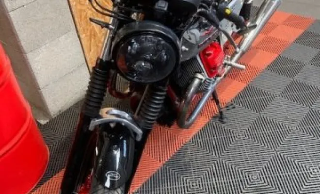 Moto Guzzi V7 racer 2010, Saint-Étienne, Diagnostic Moto Casse