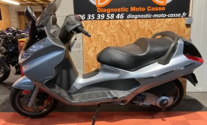 SCOOTER PIAGGIO 125 X8 2004, Saint-Étienne, Diagnostic Moto Casse