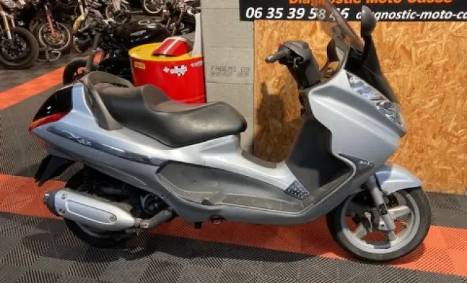 SCOOTER PIAGGIO 125 X8 2004, Saint-Étienne, Diagnostic Moto Casse