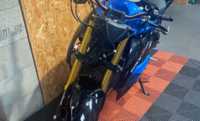 SUZUKI 1000 GSX-S, Saint-Étienne, Diagnostic Moto Casse