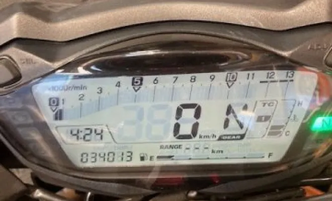 SUZUKI 1000 GSXS 2018, Saint-Étienne, Diagnostic Moto Casse
