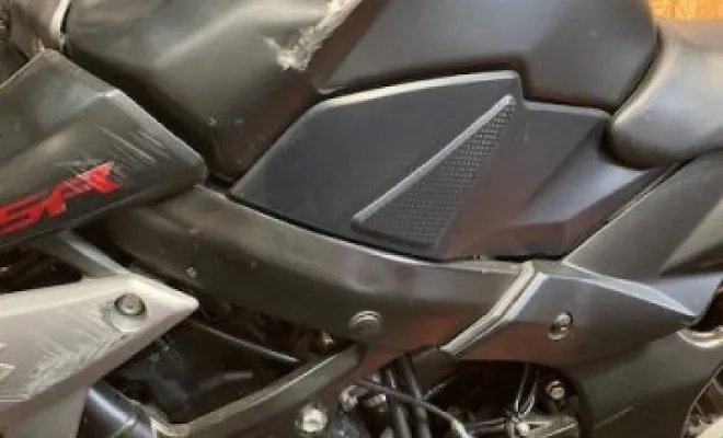 SUZUKI 750 GSR 2013, Saint-Étienne, Diagnostic Moto Casse