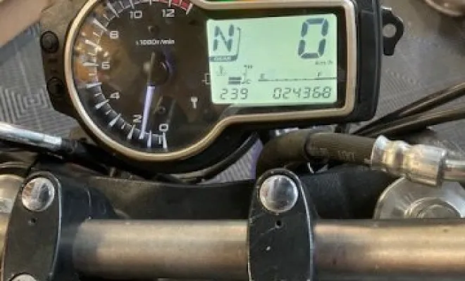 SUZUKI 750 GSR 2015 ABS, Saint-Étienne, Diagnostic Moto Casse