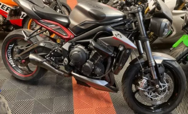 TRIUMPH 765 RS 2017, Saint-Étienne, Diagnostic Moto Casse