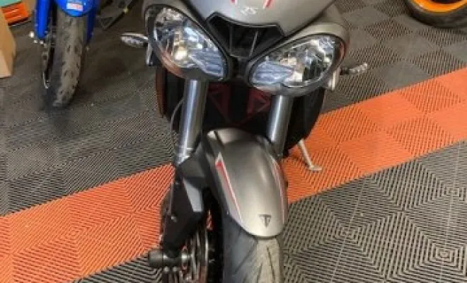 TRIUMPH 765 RS 2017, Saint-Étienne, Diagnostic Moto Casse