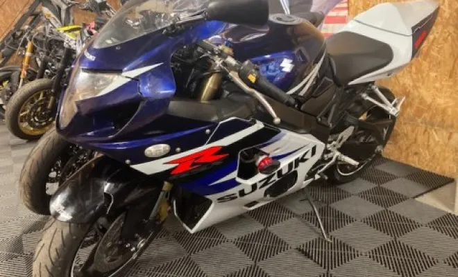 SUZUKI 750 GSXR 2004, Saint-Étienne, Diagnostic Moto Casse
