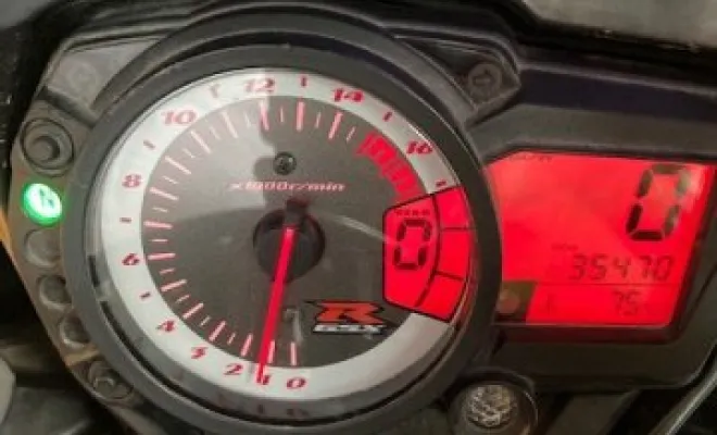 SUZUKI 750 GSXR 2008, Saint-Étienne, Diagnostic Moto Casse