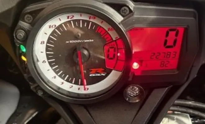 SUZUKI 750 GSXR 2010, Saint-Étienne, Diagnostic Moto Casse