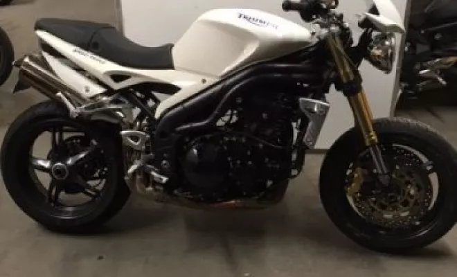 TRIUMPH 1050 SPEED 2006, Saint-Étienne, Diagnostic Moto Casse