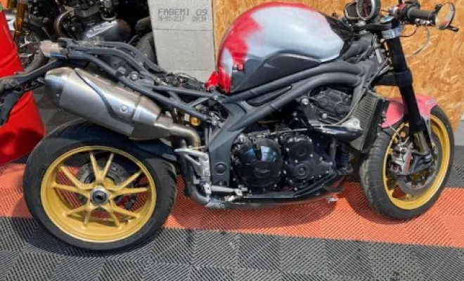 TRIUMPH 1050 SPEED R 2015, Saint-Étienne, Diagnostic Moto Casse