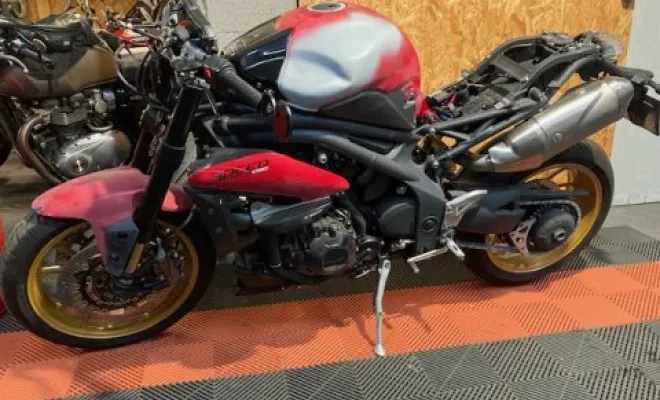TRIUMPH 1050 SPEED R 2015, Saint-Étienne, Diagnostic Moto Casse