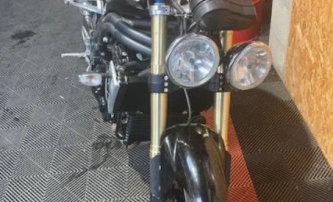 TRIUMPH 1050 SPEED TRIPLE 2005, Saint-Étienne, Diagnostic Moto Casse