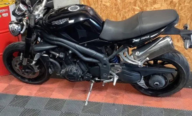 Triumph 1050 Speed Triple 2010, Saint-Étienne, Diagnostic Moto Casse