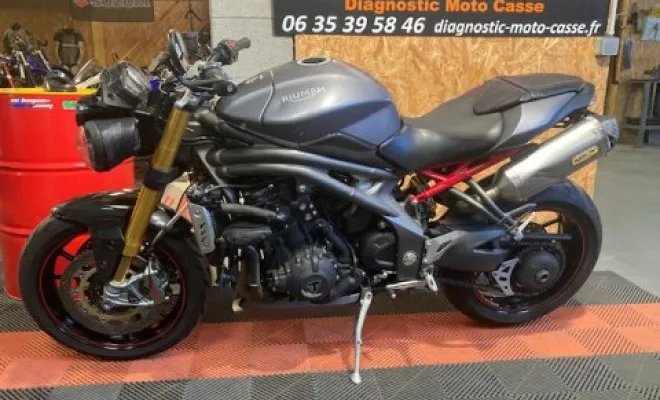 TRIUMPH 1050 SPEED TRIPLE R 2016, Saint-Étienne, Diagnostic Moto Casse