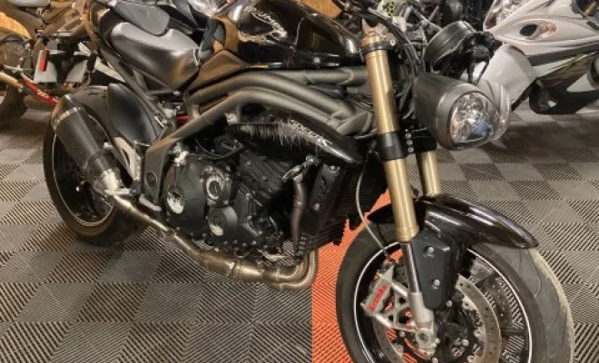 TRIUMPH 1050 SPEED TRIPLE S 2018, Saint-Étienne, Diagnostic Moto Casse