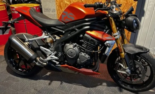 TRIUMPH 1200 RS SPEED TRIPLE 2022, Saint-Étienne, Diagnostic Moto Casse
