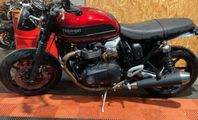 TRIUMPH 1200 SPEED TWIN 2019, Saint-Étienne, Diagnostic Moto Casse