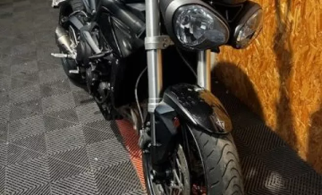TRIUMPH 660S STREET TRIPLE 2019, Saint-Étienne, Diagnostic Moto Casse