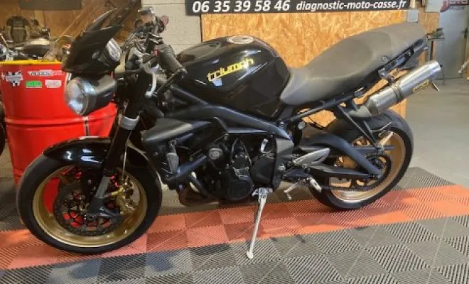 Triumph 675 street triple R 2011, Saint-Étienne, Diagnostic Moto Casse