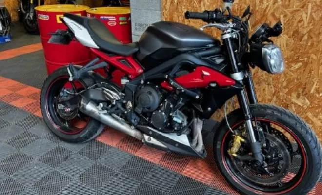TRIUMPH 675 R STREET TRIPLE 2015, Saint-Étienne, Diagnostic Moto Casse