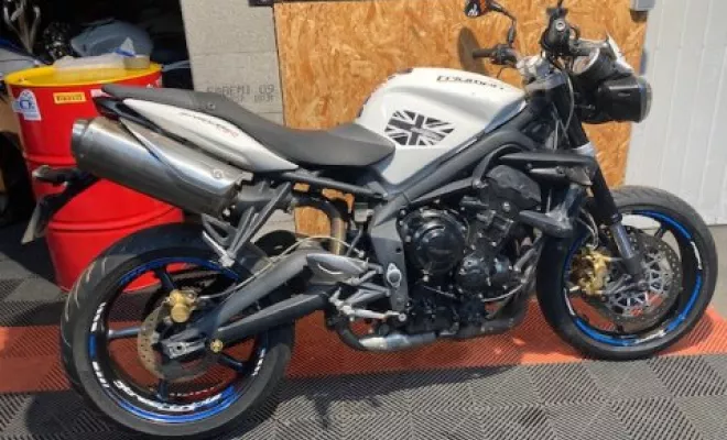 TRIUMPH 675 R STREET TRIPLE R, Saint-Étienne, Diagnostic Moto Casse